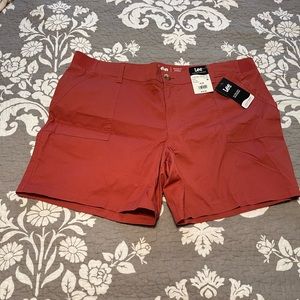 Lee utility shorts